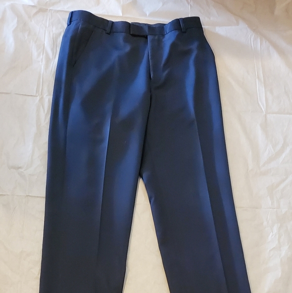 Alexandre Savile Row 2pc Suit - Picture 4 of 9